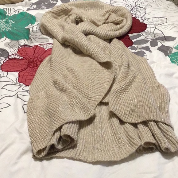 Ladies Mudd Sweater - Picture 8 of 8